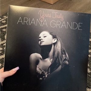 Yours Truly Ariana Grande Vinyl
